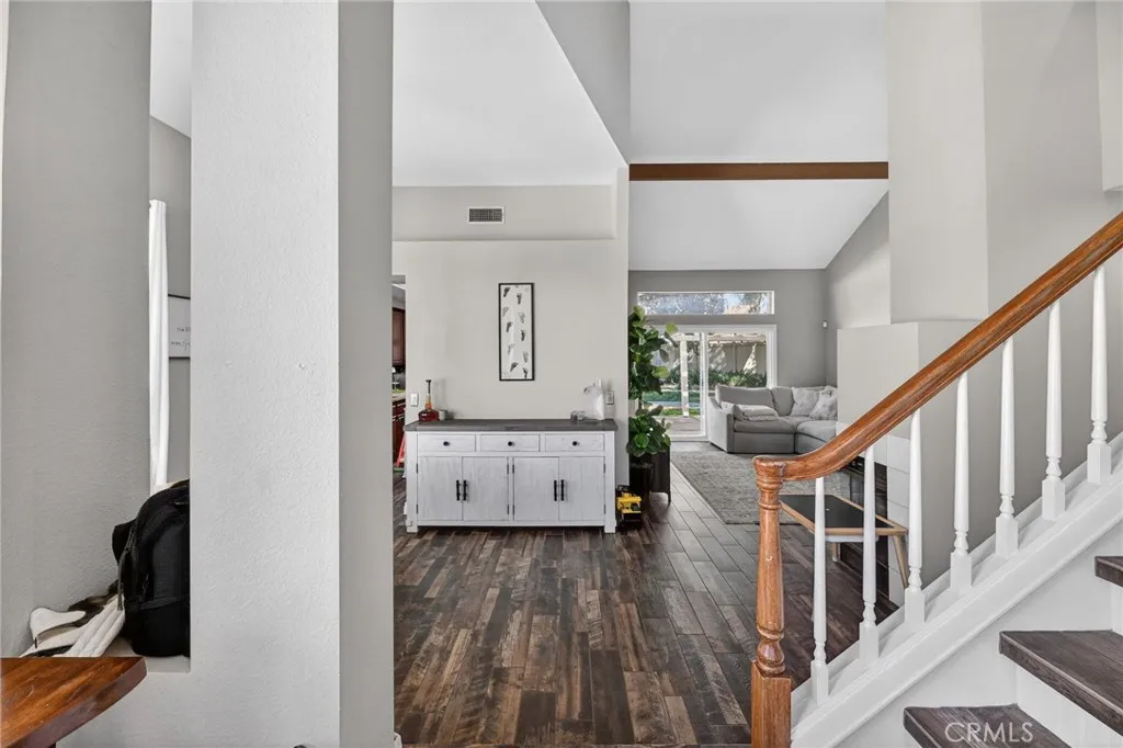 27536 Swallow Court, Temecula, California 92591 home-pic-23