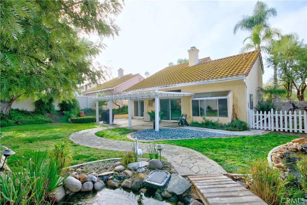 27536 Swallow Court, Temecula, California 92591 home-pic-40