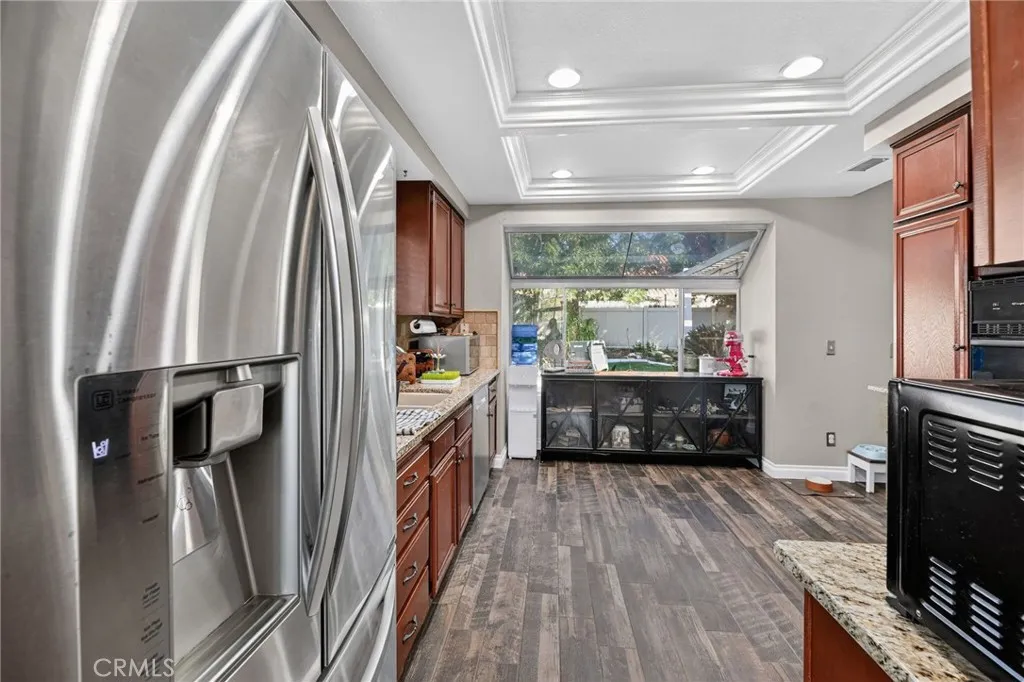 27536 Swallow Court, Temecula, California 92591 home-pic-18