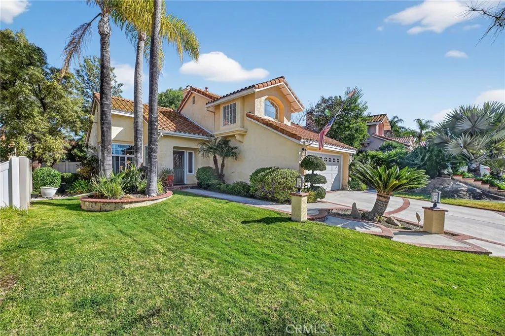27536 Swallow Court, Temecula, California 92591 home-pic-3