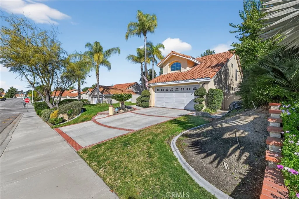 27536 Swallow Court, Temecula, California 92591 home-pic-5