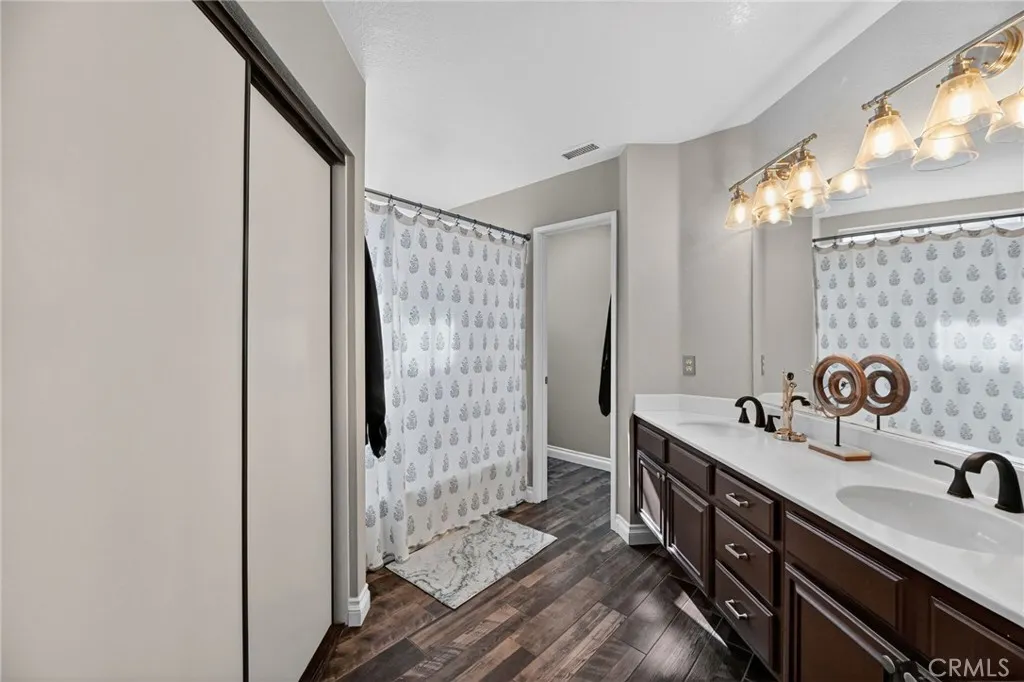 27536 Swallow Court, Temecula, California 92591 home-pic-21