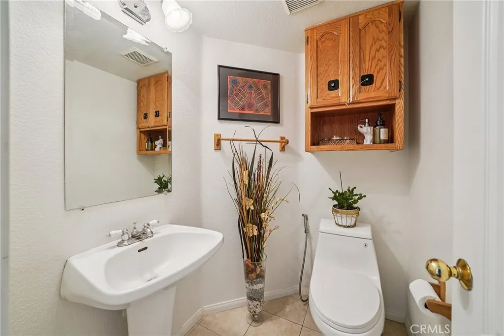 1591 San Fernando Dr, Corona, California 92882 home-pic-25