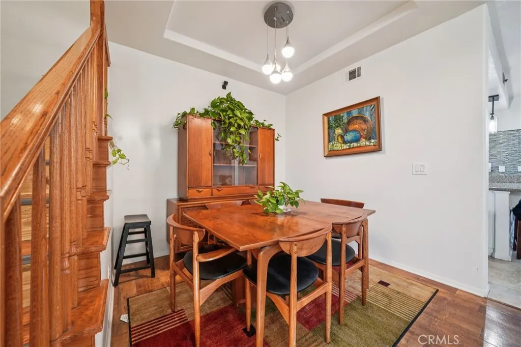 1591 San Fernando Dr, Corona, California 92882 home-pic-9