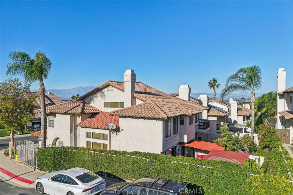 1591 San Fernando Dr, Corona, California 92882 home-pic-42