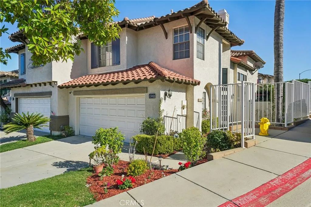1591 San Fernando Dr, Corona, California 92882 home-pic-1