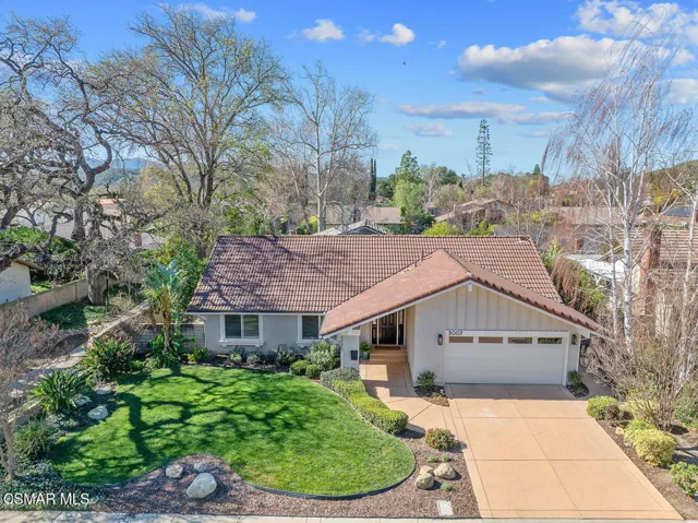 3007 E Sierra Dr Westlake-large-001-019-
