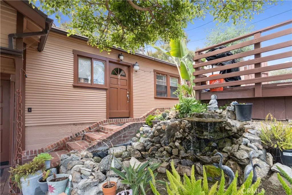 358 Metropole Avenue, Avalon, California 90704 home-pic-11