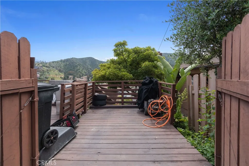 358 Metropole Avenue, Avalon, California 90704 home-pic-6