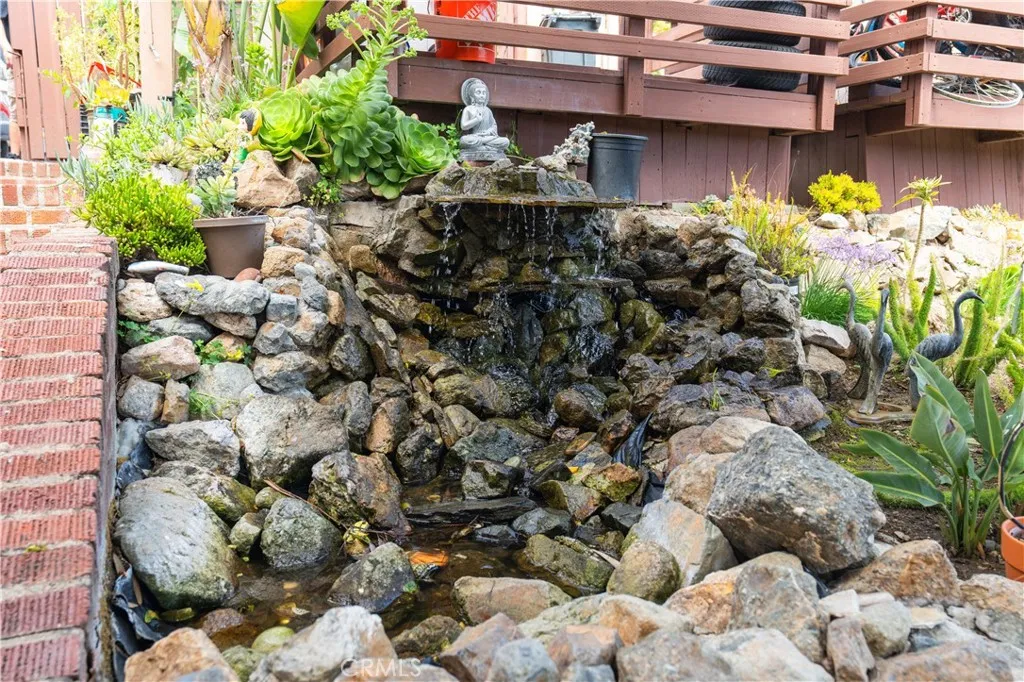 358 Metropole Avenue, Avalon, California 90704 home-pic-12