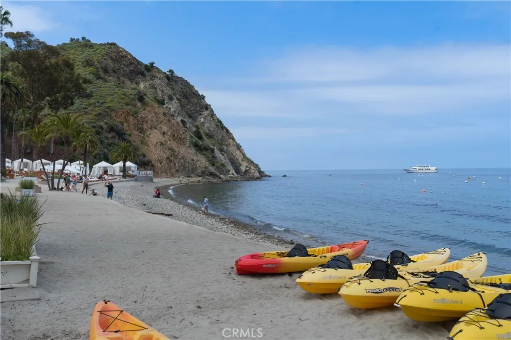 358 Metropole Avenue, Avalon, California 90704 home-pic-35