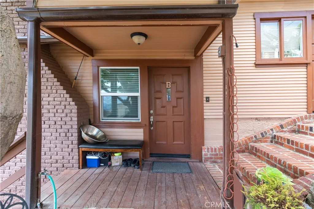 358 Metropole Avenue, Avalon, California 90704 home-pic-10
