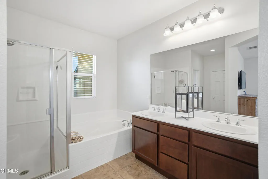 252 Driftwood Street, Fillmore, California 93015 home-pic-32