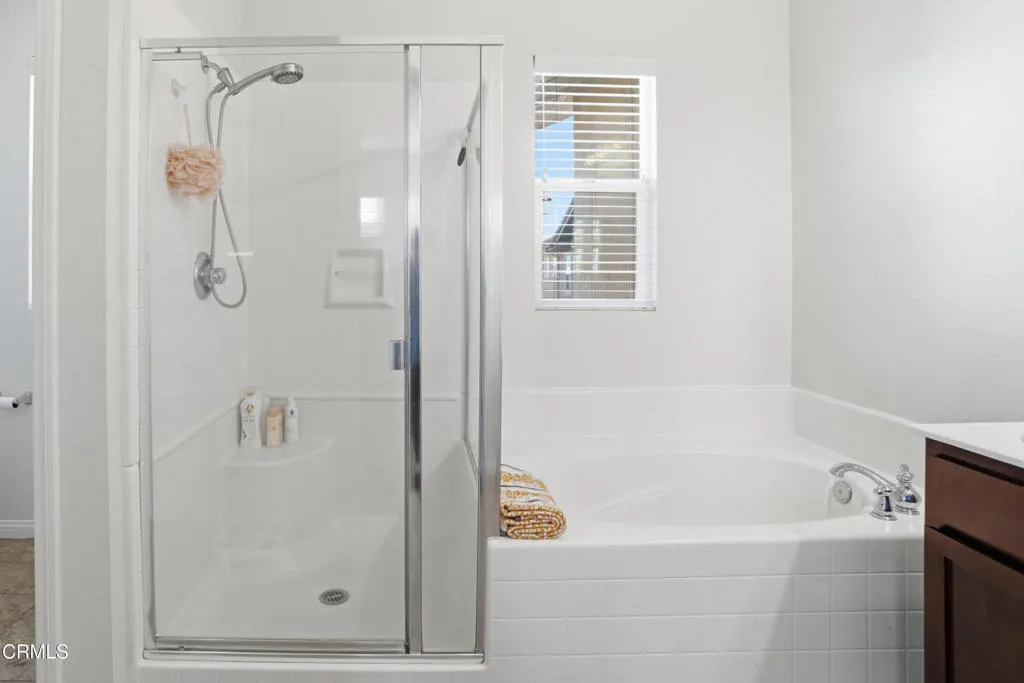 252 Driftwood Street, Fillmore, California 93015 home-pic-33