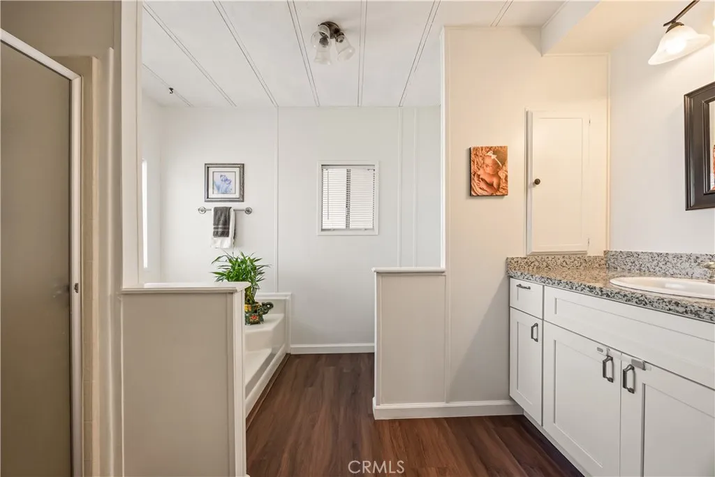 22813 Via Santana, Nuevo, California 92567 home-pic-11