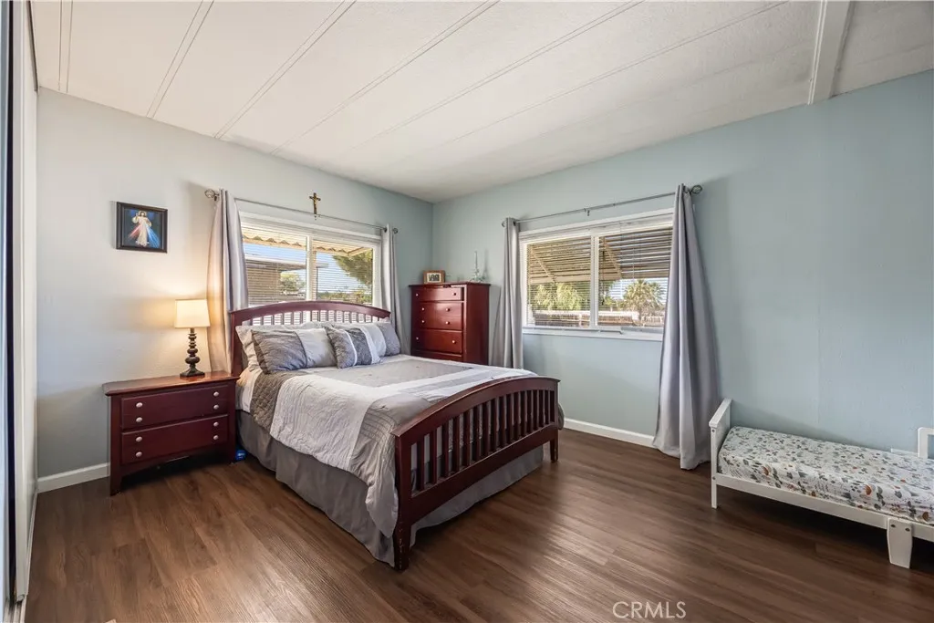 22813 Via Santana, Nuevo, California 92567 home-pic-8