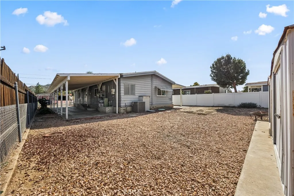 22813 Via Santana, Nuevo, California 92567 home-pic-18