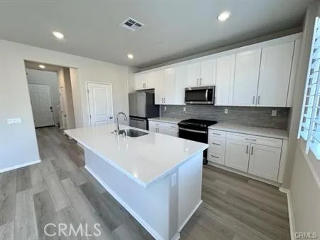 36329 Albus, Winchester, California 92596 home-pic-13