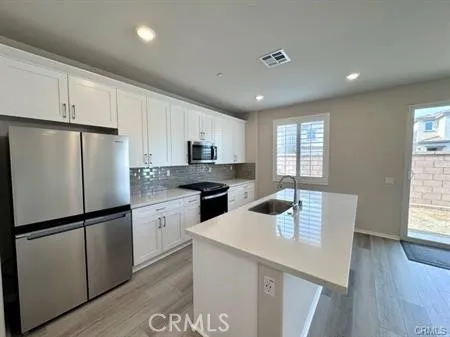 36329 Albus, Winchester, California 92596 home-pic-9