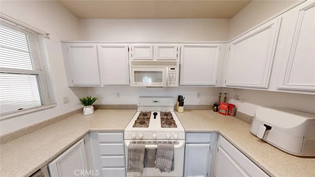 26426 Arboretum 806, Murrieta, California 92563 home-pic-7