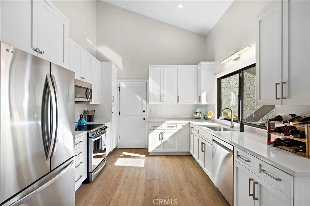 710 Calle Bahia, San Clemente, California 92672 home-pic-10