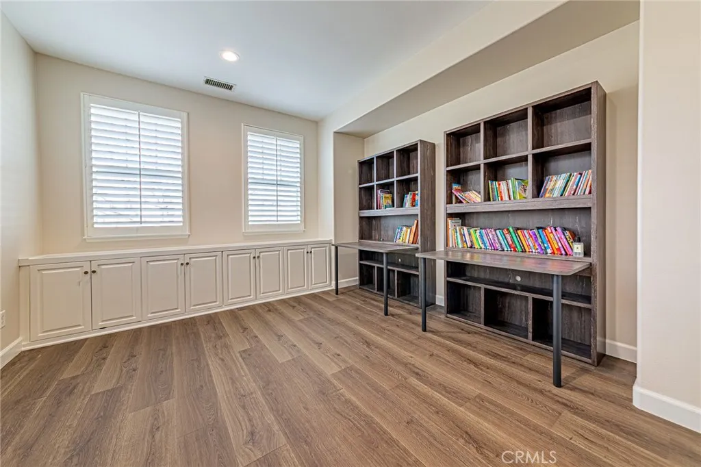 1478 Christie, Fullerton, California 92833 home-pic-37