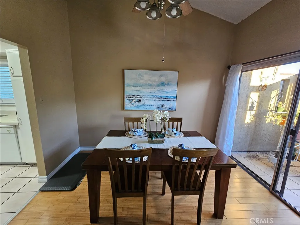 9431 Shadowood Drive E, Montclair, California 91763 home-pic-58