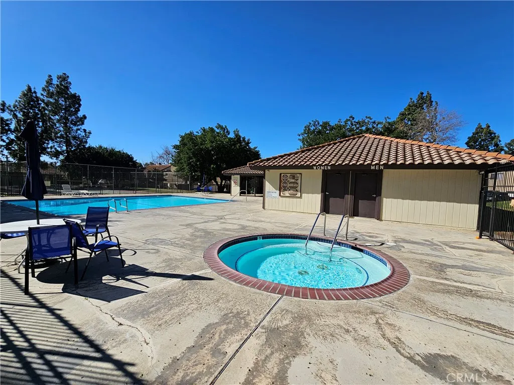 9431 Shadowood Drive E, Montclair, California 91763 home-pic-37