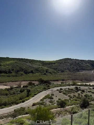 Gorgeous Hill View From the Back Yard!