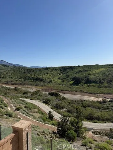 Gorgeous Hill View From the Back Yard!