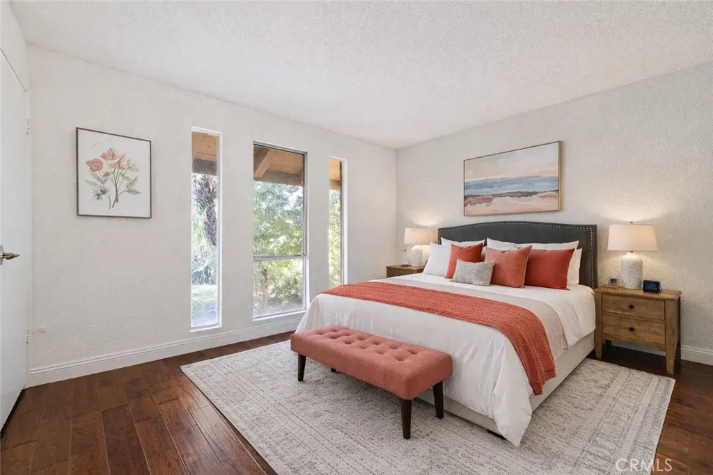 23869 Via Jacara, Valencia, California 91355 home-pic-8
