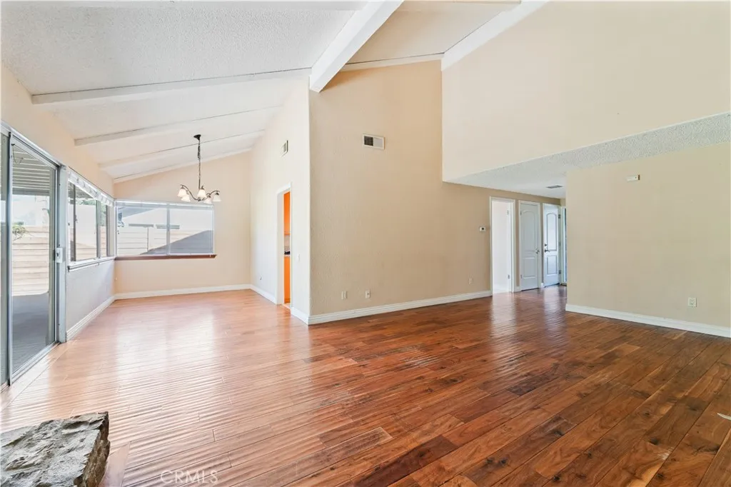 23869 Via Jacara, Valencia, California 91355 home-pic-3