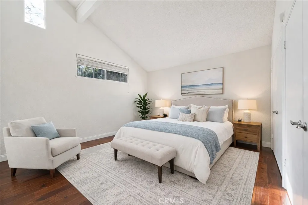 23869 Via Jacara, Valencia, California 91355 home-pic-6