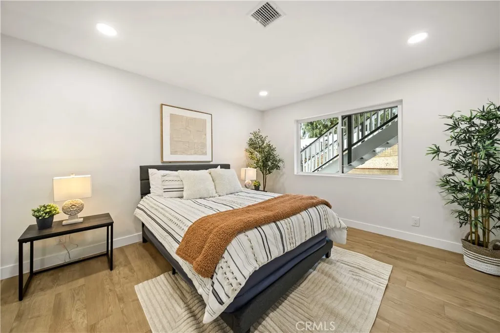 33344 Rose Avenue, Acton, California 93510 home-pic-48