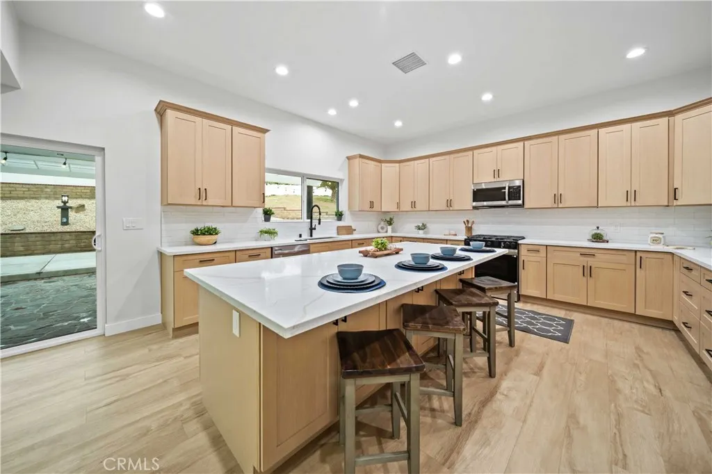 33344 Rose Avenue, Acton, California 93510 home-pic-22
