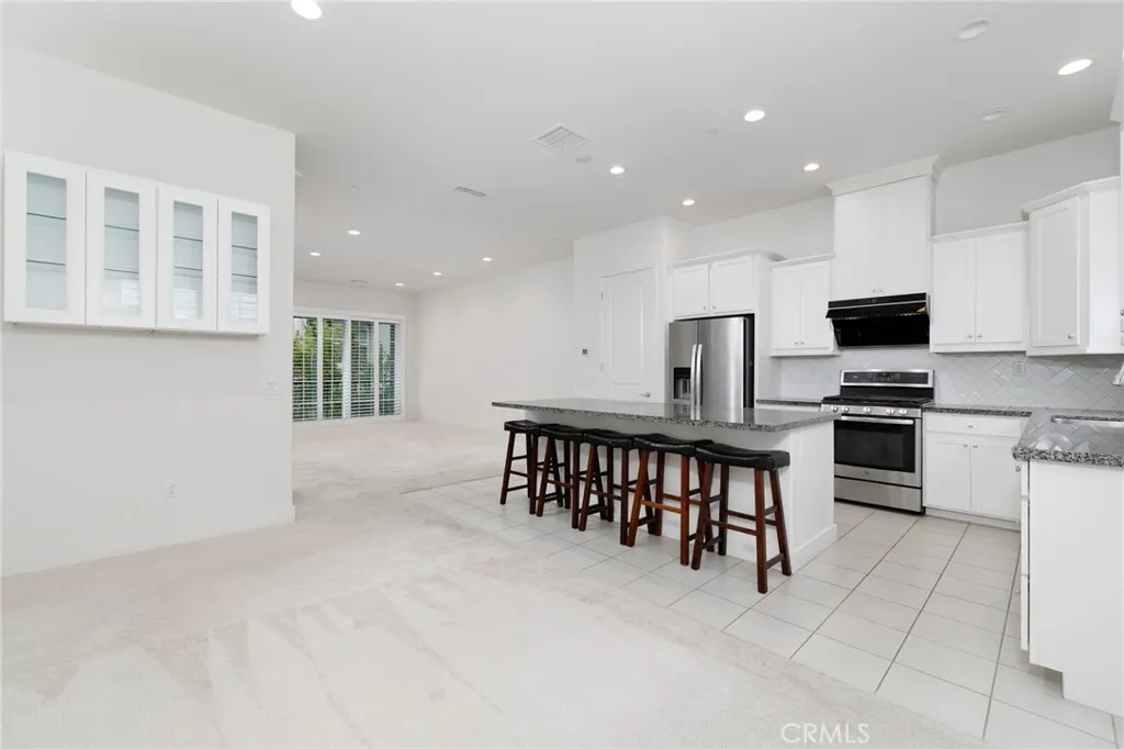 15920 Ellington, Chino Hills, California 91709 home-pic-8