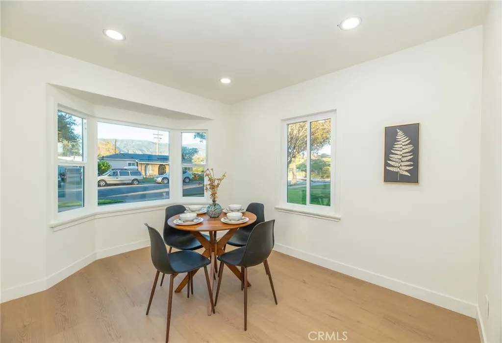 915 W 23rd Street, San Bernardino, California 92405 home-pic-9