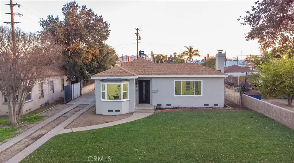 915 W 23rd Street, San Bernardino, California 92405 home-pic-2