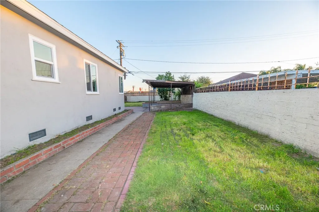 915 W 23rd Street, San Bernardino, California 92405 home-pic-33