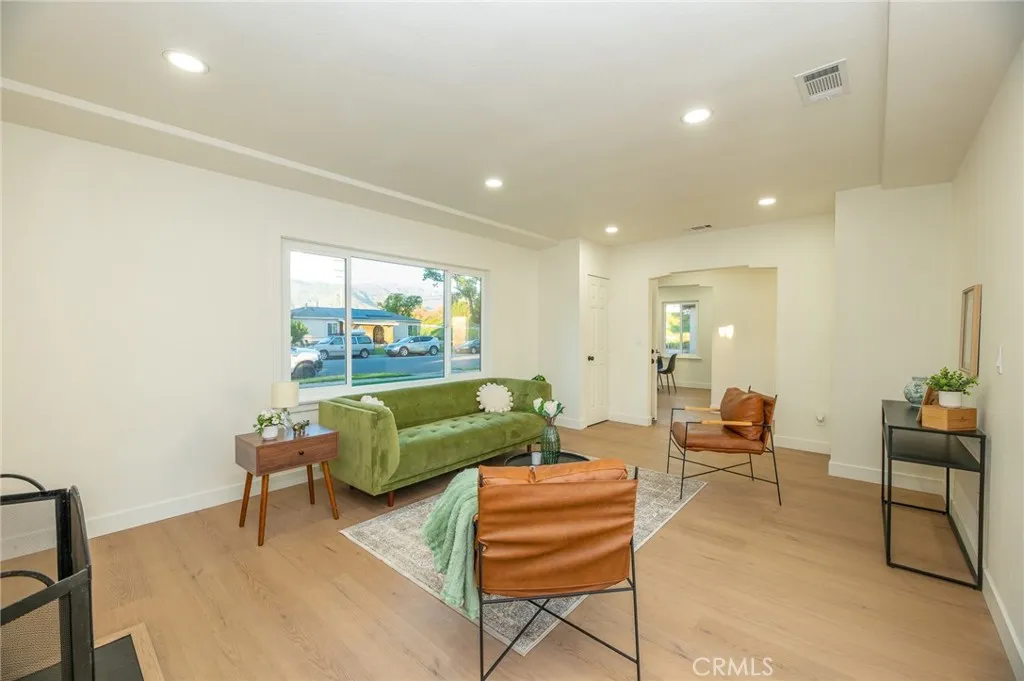 915 W 23rd Street, San Bernardino, California 92405 home-pic-8