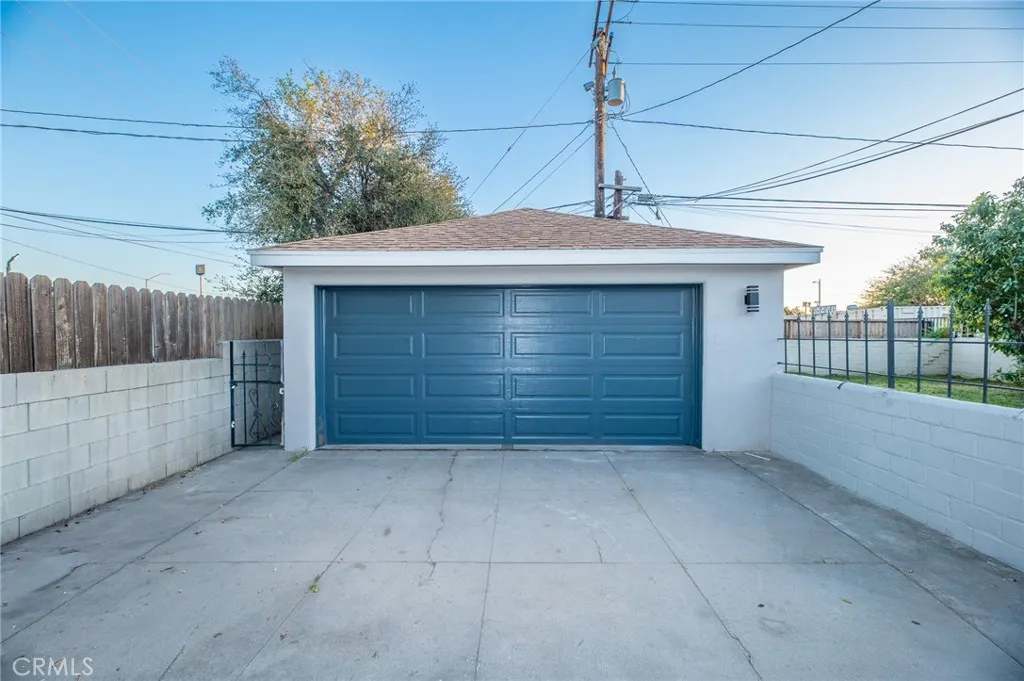 915 W 23rd Street, San Bernardino, California 92405 home-pic-28