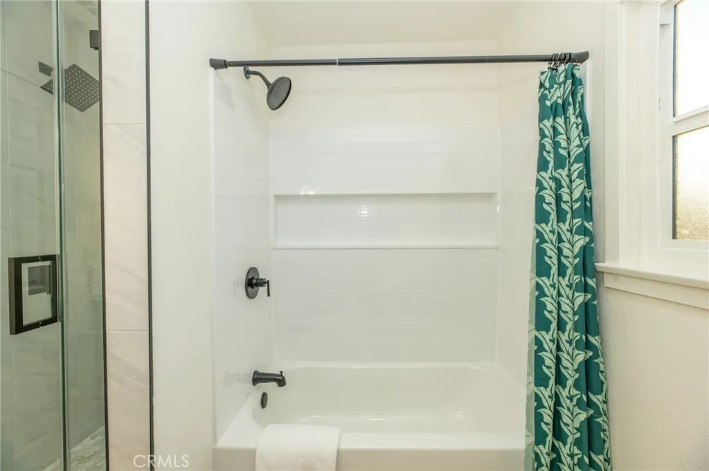 915 W 23rd Street, San Bernardino, California 92405 home-pic-20