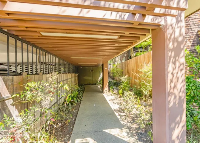 Complex Pathway to Main Gate