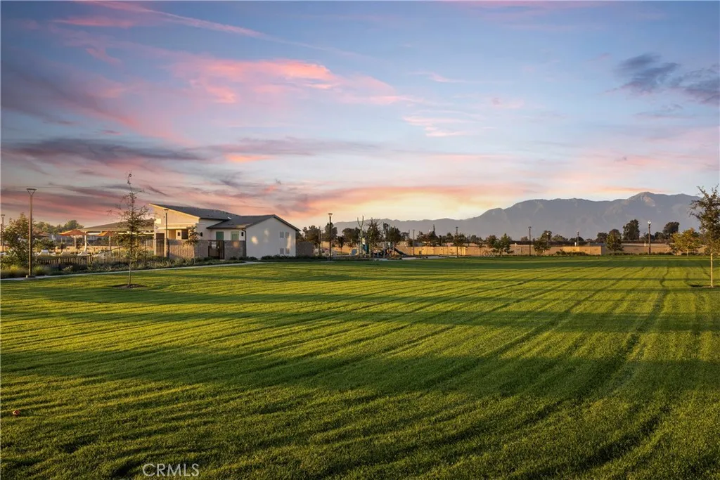 3424 East Moonstone Drive, Ontario, California 91761 home-pic-19