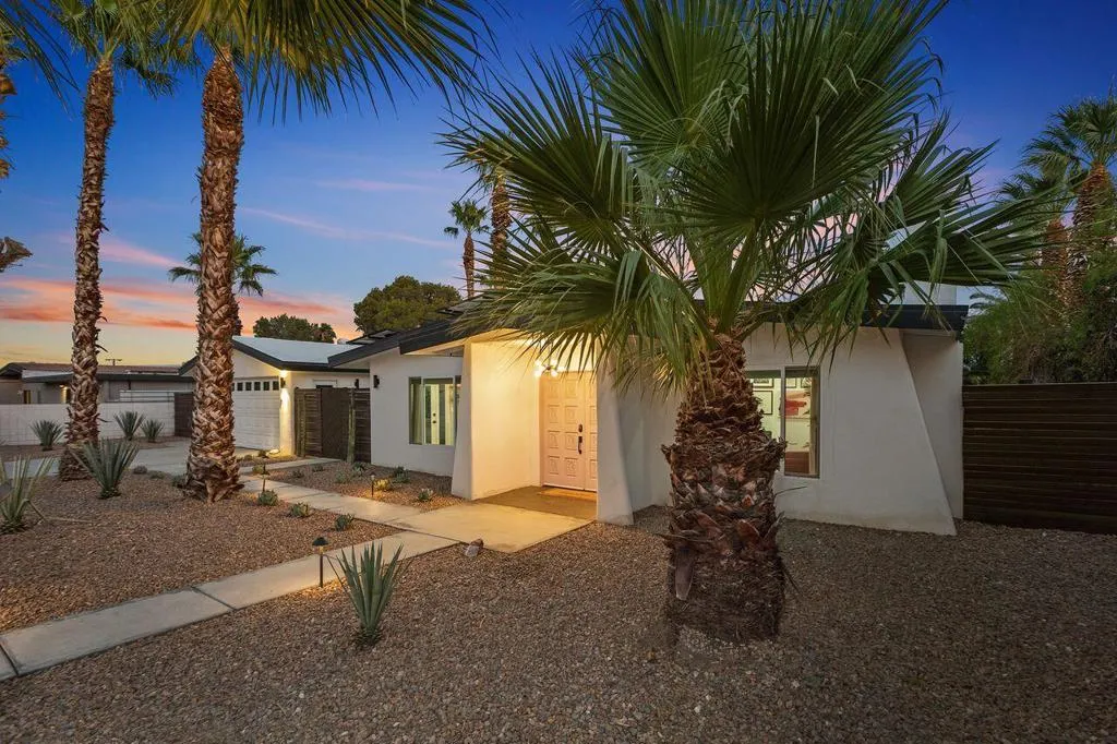 3045 E Verona Road, Palm Springs, California 92262 home-pic-33