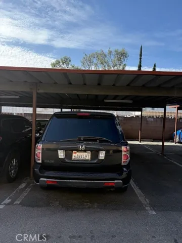 2 tandem  parking spaces