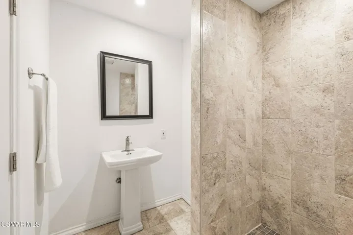 37-web-or-mls-6271-marsha-ave