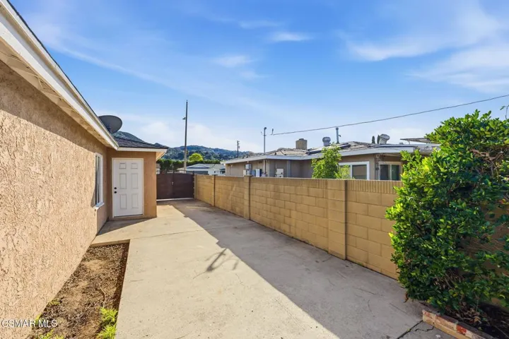 19-web-or-mls-6271-marsha-ave