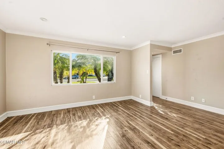 24-web-or-mls-6271-marsha-ave