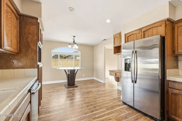 31-web-or-mls-6271-marsha-ave